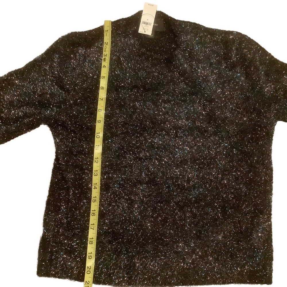✨ Banana Republic Metallic Eyelash Sweater – NWT – Size M – $110 Retail - Picture 9 of 11